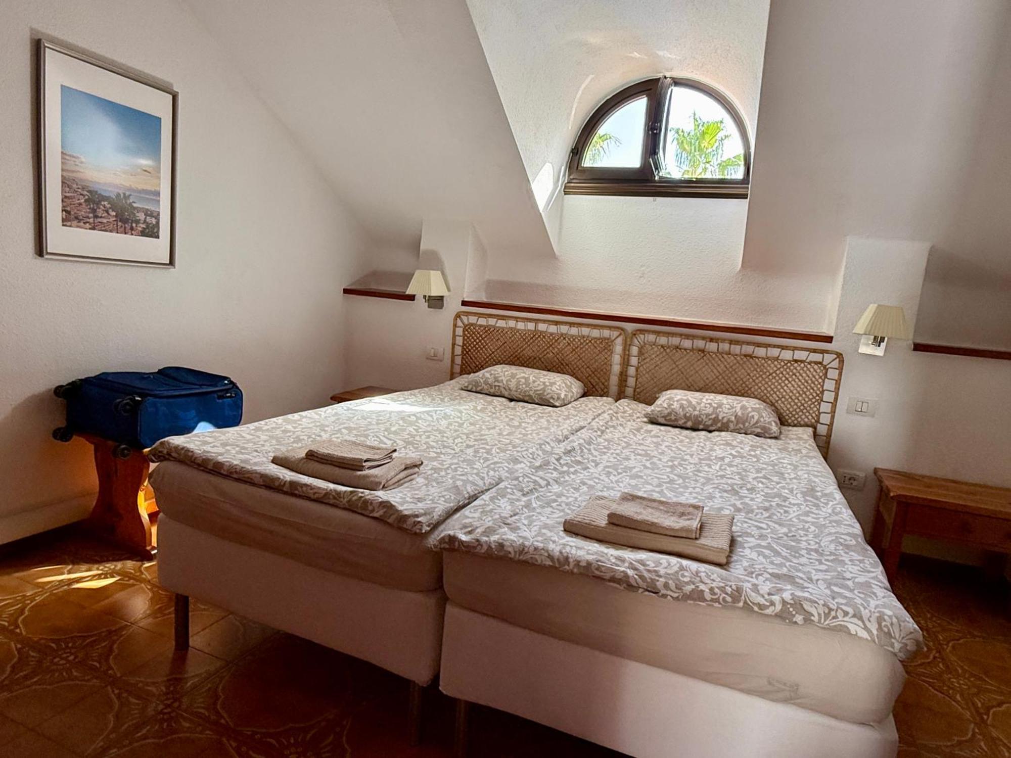 Sunny 2-Bedroom Apartment In Parque Santiago II بلايا ذي لاس أميريكاس المظهر الخارجي الصورة